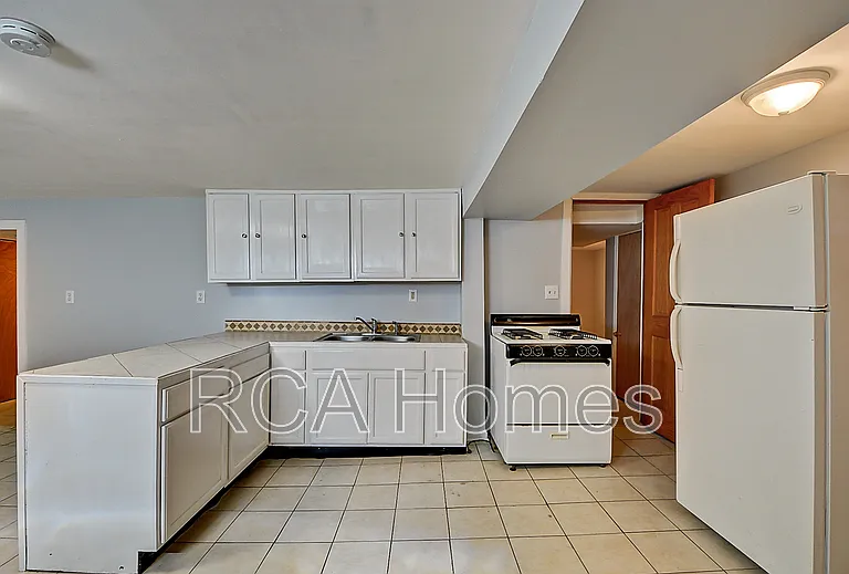 52B Jenny Ln — Photo 7