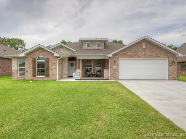 2805 E Northampton St, Broken Arrow, OK 74014