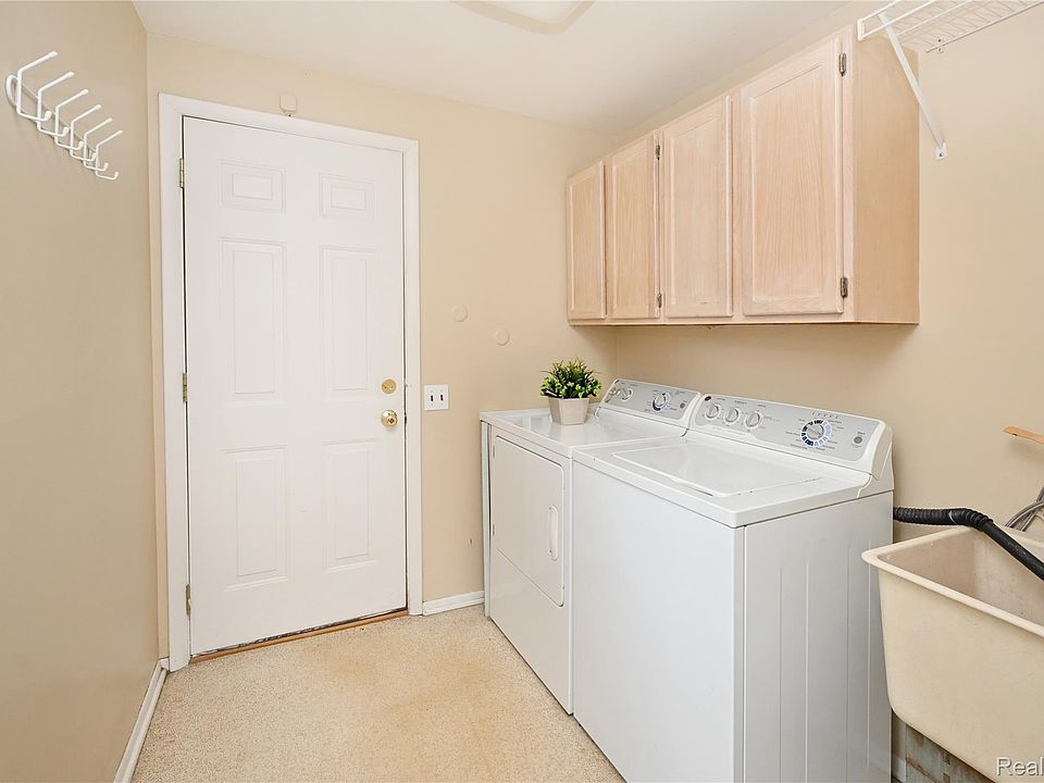 20011 Carriage Ln, photo 18