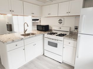 105 52nd Ave W, Bradenton, FL 34207