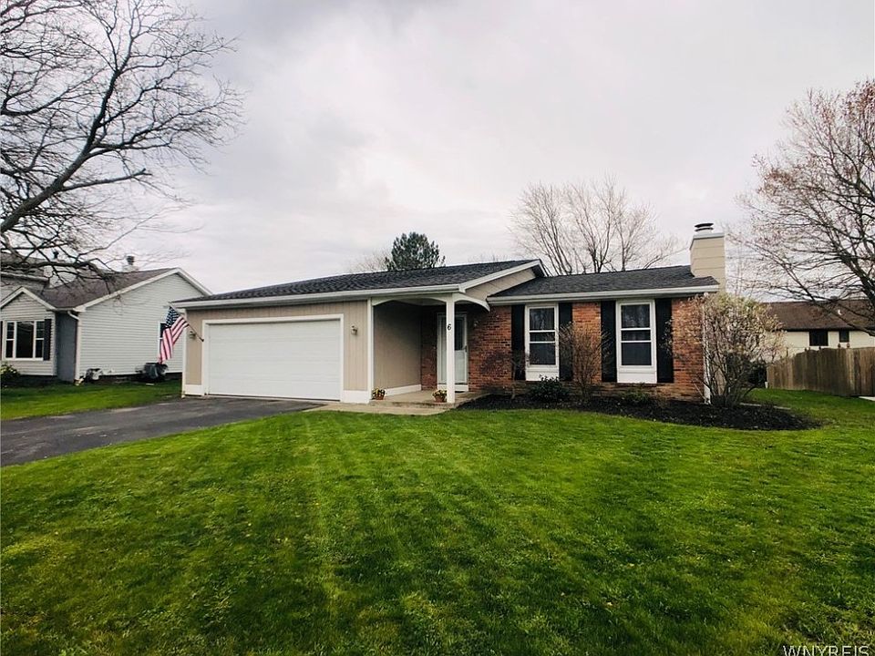 1st image of 6 Ravenwood Dr