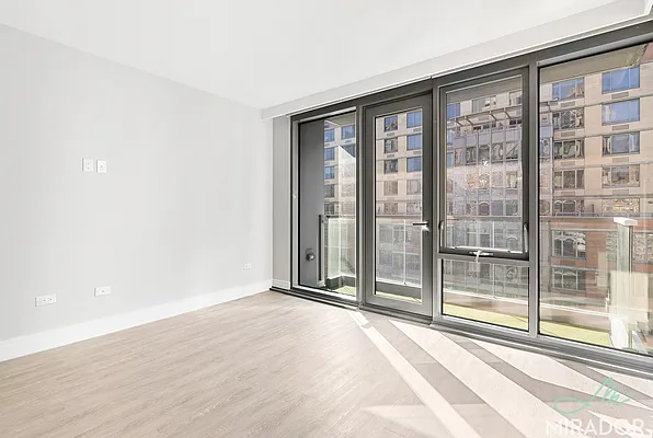 Rented by Mirador Real Estate | media 73