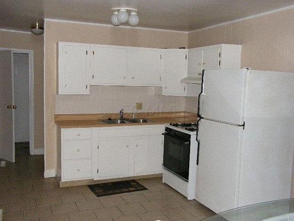 4th image of 4333 E Livingston Ave