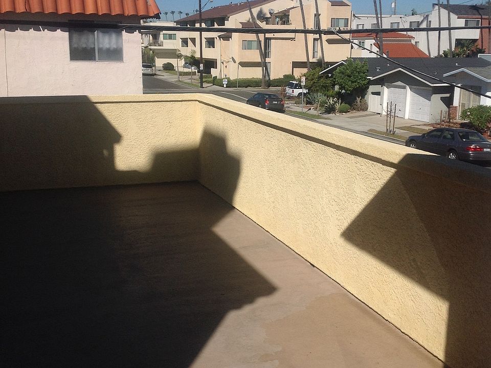 2nd image of 1120 Central Ave APT B