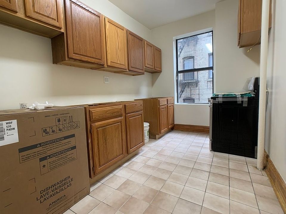 1st image of 64 W 108th St APT 3F