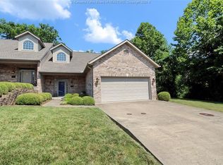 12 Dapplewood Rd, South Charleston, WV 25309