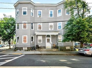 61 Shurtleff St APT 4, Chelsea, MA 02150