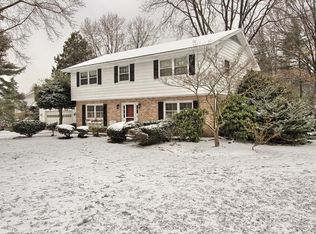 1534 Appletree Rd, Harrisburg, PA 17110