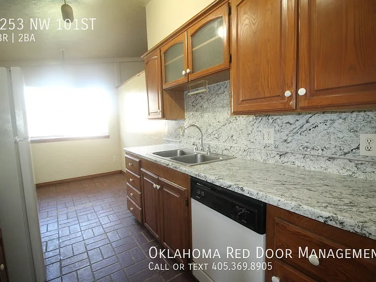 1253 NW 101st St — Photo 14