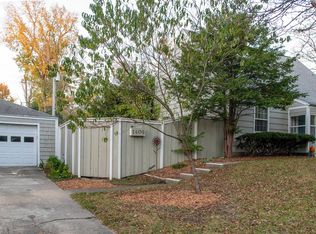 1406 W Green St, Champaign, IL 61821