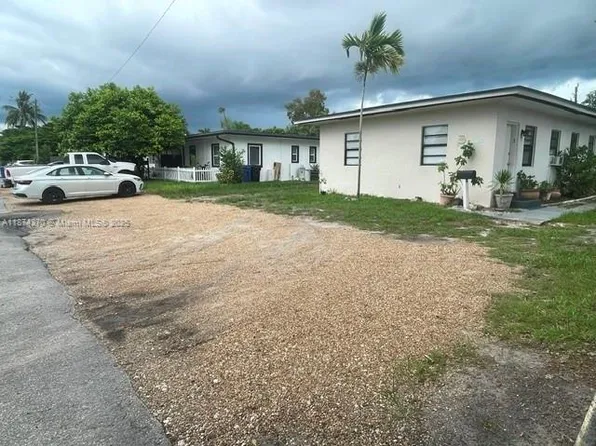 1020 NE 16th Ter, Fort Lauderdale, FL 33304