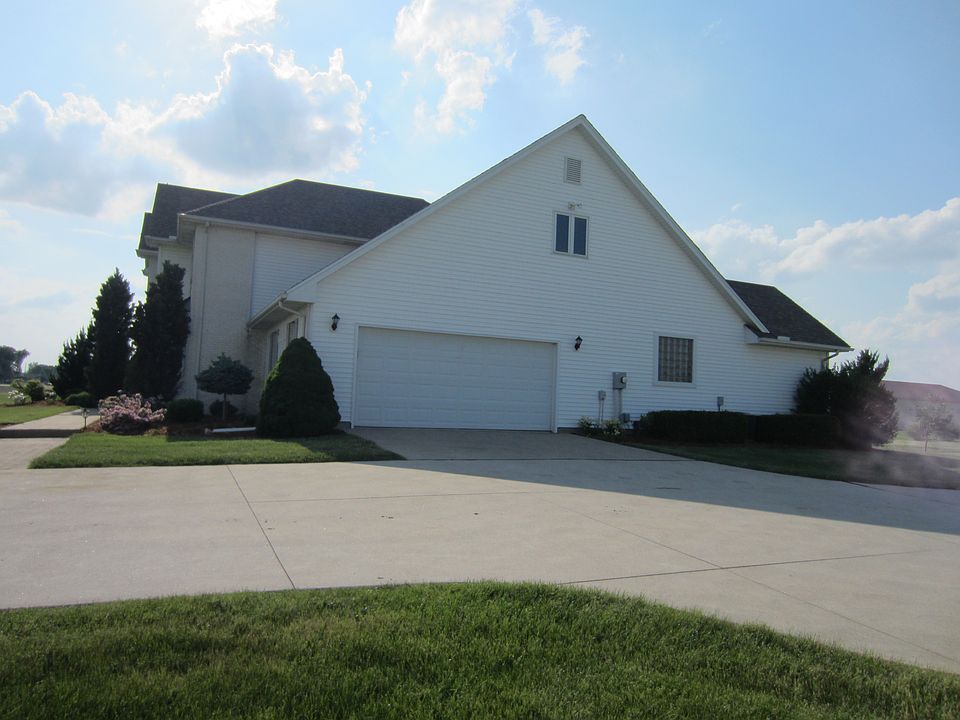 4895 Curtice Rd, Northwood, OH 43619 Zillow