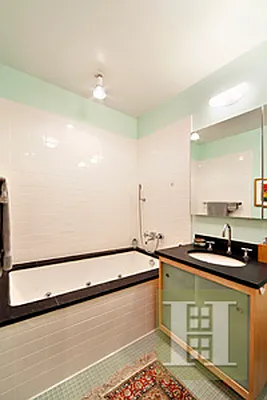 Rented by Halstead Real Estate | media 15