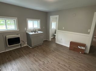 150 S Main St APT 3, Newport, NH 03773
