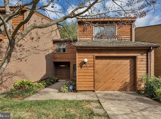 2235 Cedar Cove Ct, Reston, VA 20191