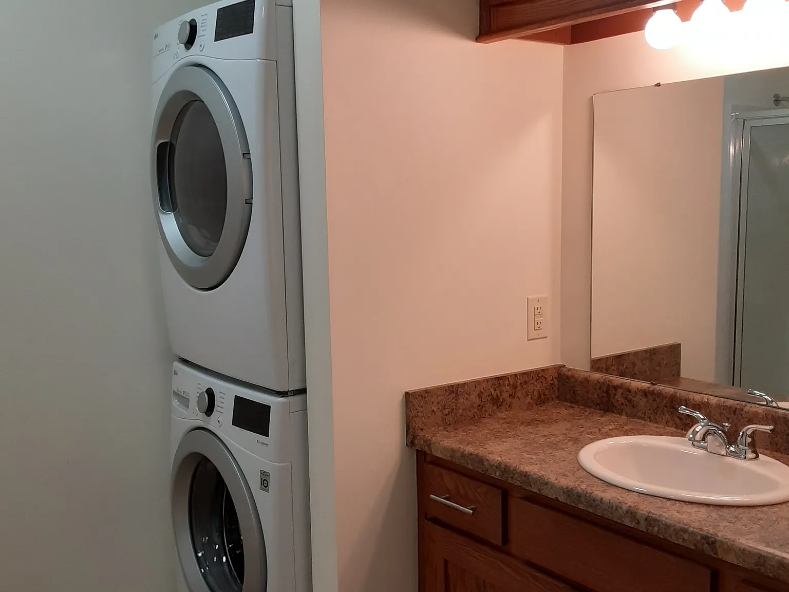 3625 Bennett Rd — Photo 3
