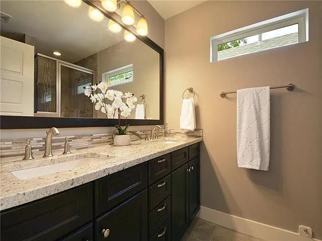 Master sink
