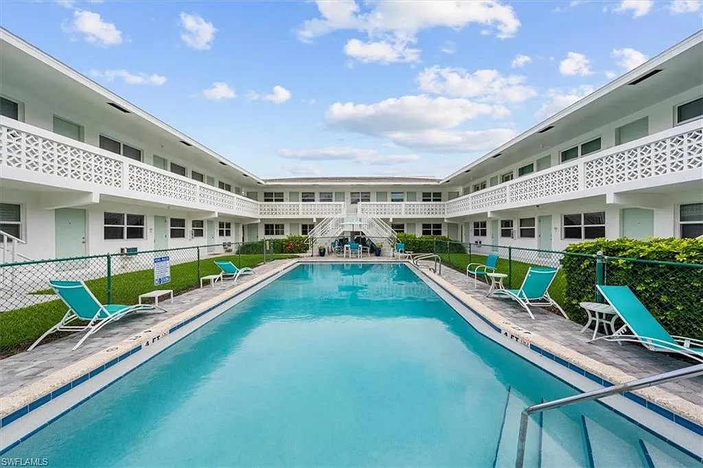 1 bed, 1.0 bath, 580 sqft, $5,000 — Photo 1