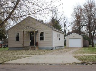675 2nd Ave, Brewster, MN 56119