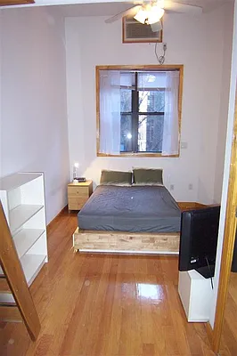 Rented by Susan Finkel, LREB | media 7