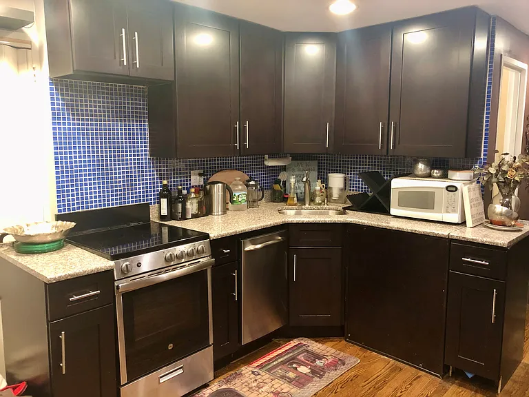 435 E 86th St #2J — Photo 3