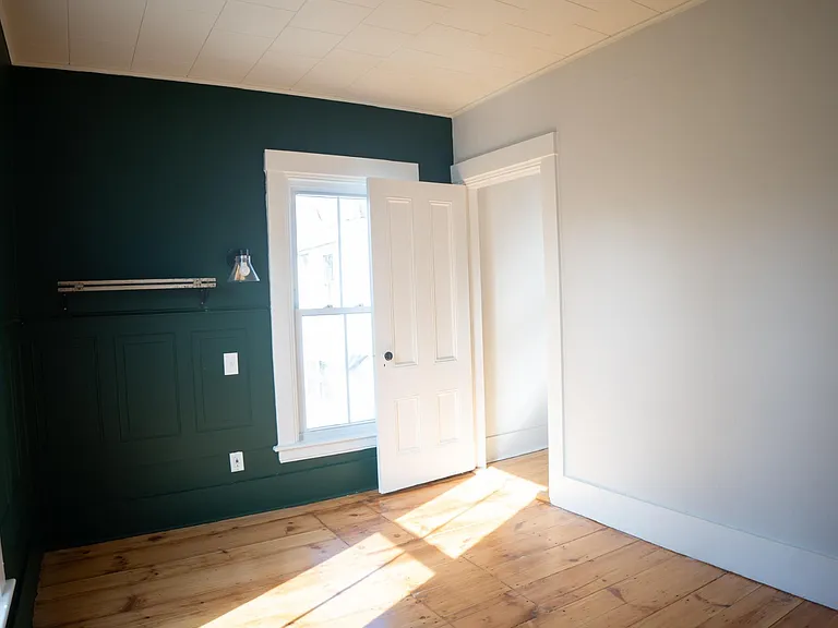 15 Elm St #15 — Photo 13