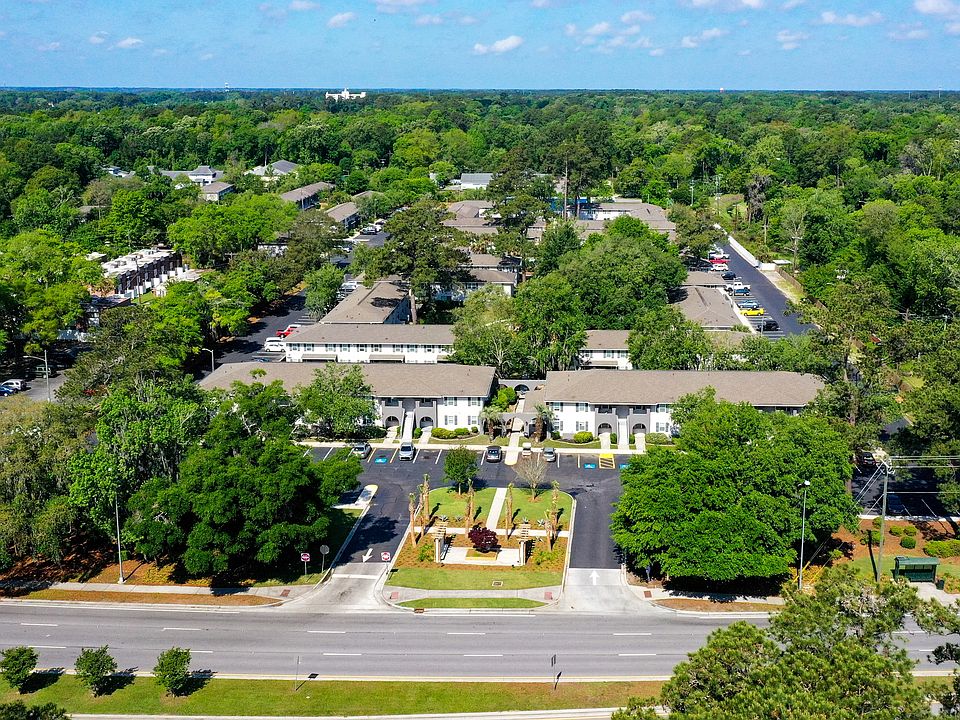 Crescent Place Apartments 10611 Abercorn St Savannah GA Zillow