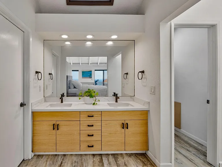 1539 San Miguel Ave — Photo 29