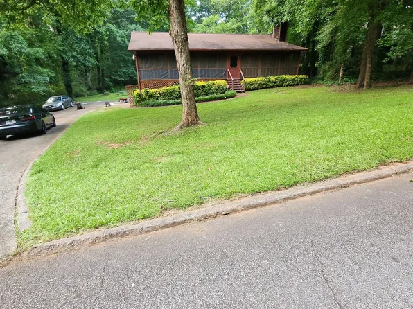 3071 Carmel Dr, Douglasville, GA 30135