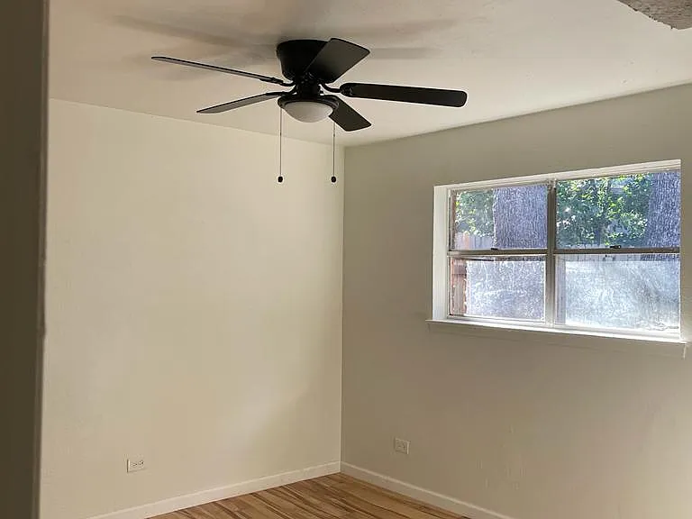 1802 Jay Cir #A — Photo 17