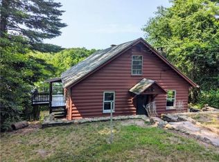 49 Hemlock Rd, Granby, CT 06035