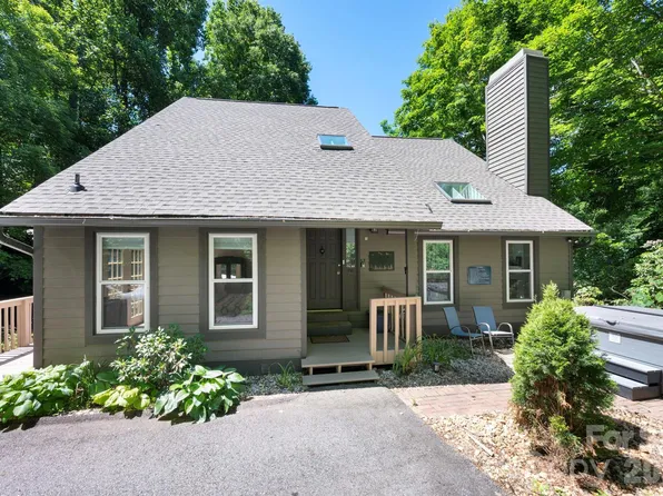 450 Elk Mountain Scenic Hwy, Asheville, NC 28804