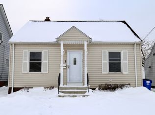 12213 Emery Ave, Cleveland, OH