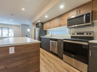 224 Semple Ave, Winnipeg, MB R2V1B5