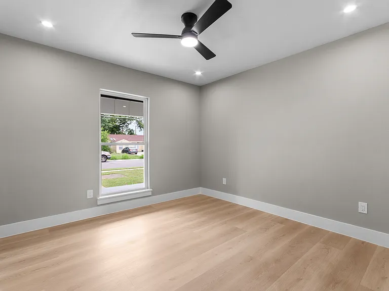 2649 Easter Ave — Photo 18