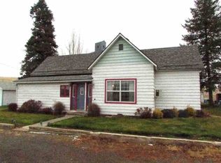 52 Morrow St, Endicott, WA 99125