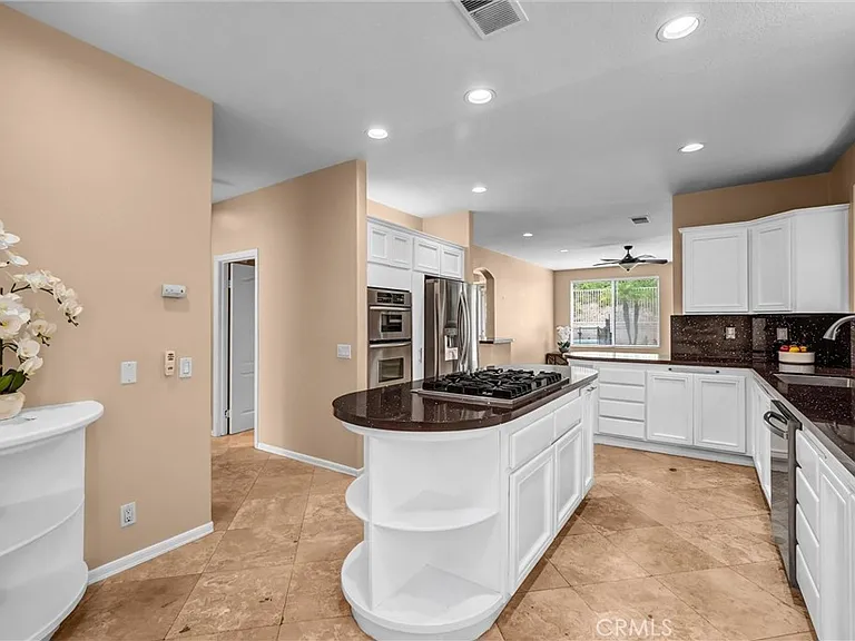 27131 S Ridge Dr — Photo 15