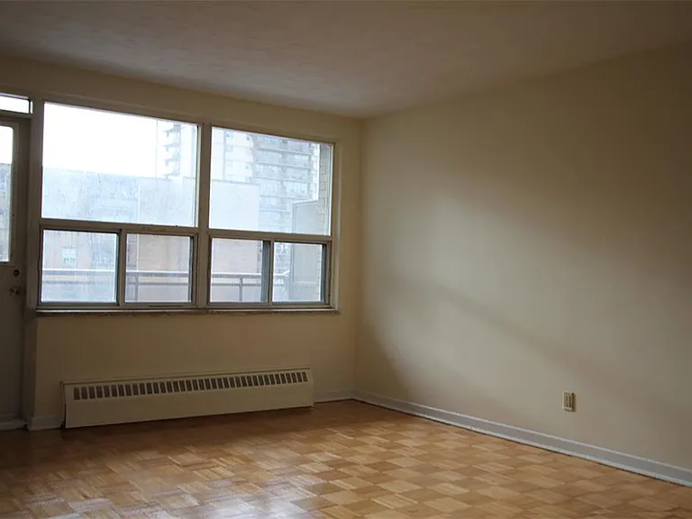 2700 Lawrence Ave E #2702 — Photo 14