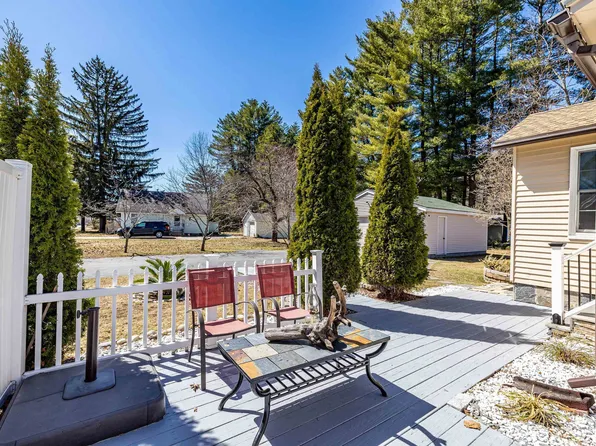 36 Airport Road, Concord, NH 03301