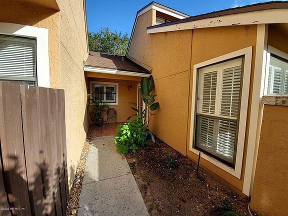 2nd image of 737 Driftwood Cir