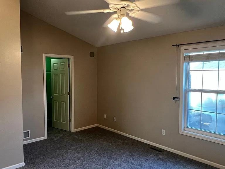 7866 Old Carriage Ct #7866 — Photo 18