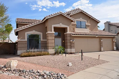 4249 E Meadow Dr Photo 1