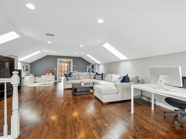1103 N Paulina St #3 — Photo 9