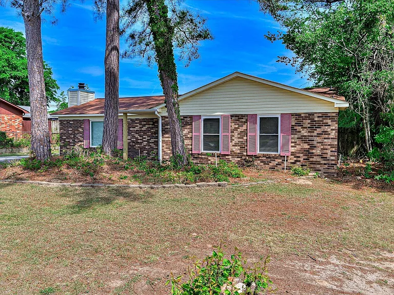 4116 Melrose Dr — Photo 3