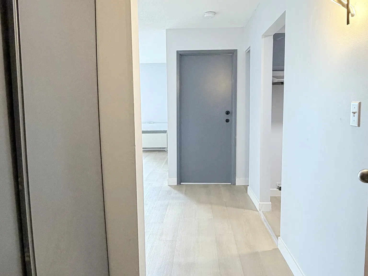 1 bed, $1,313 — Photo 2