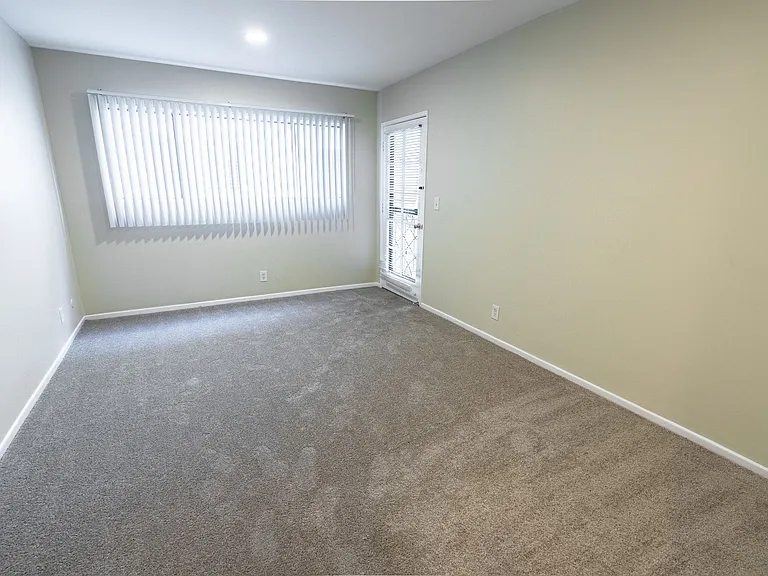 312 S. Willaman Drive — Photo 12