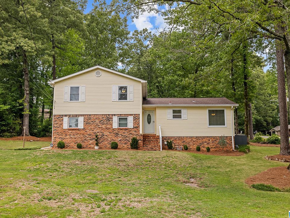 1st image of 3434 Rock Ridge Cir