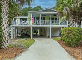 1512 Dorothy St, Edisto Island, SC 29438