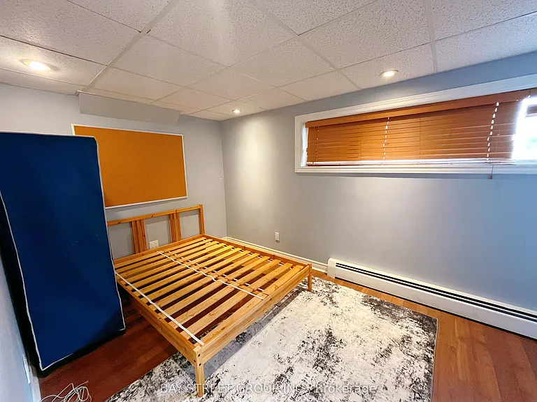 106 Saint Davids Rd #LOWER — Photo 4
