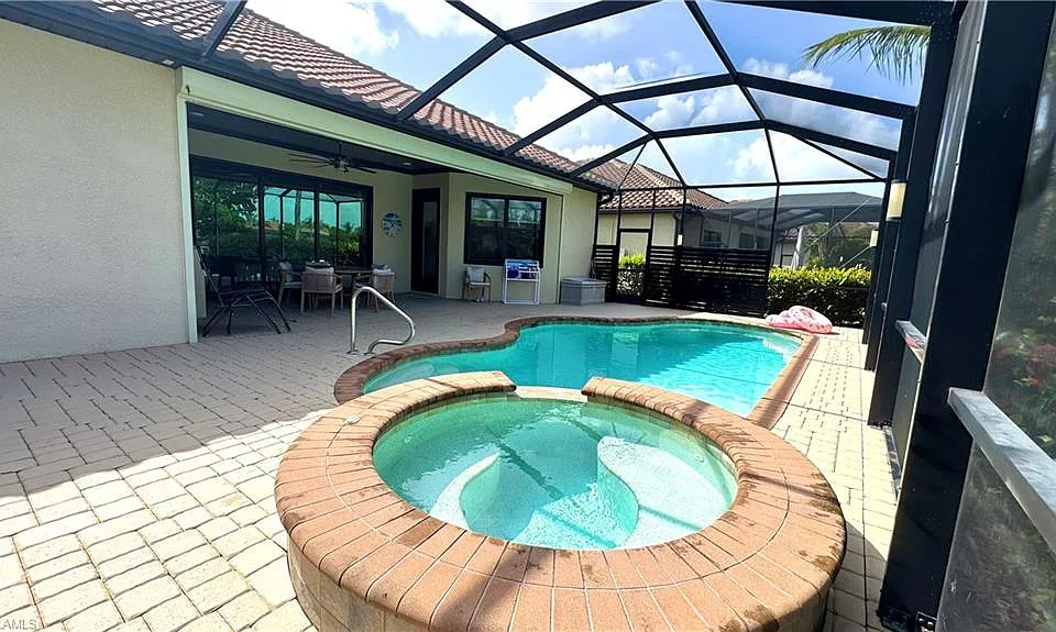 28004 Kerry Ct